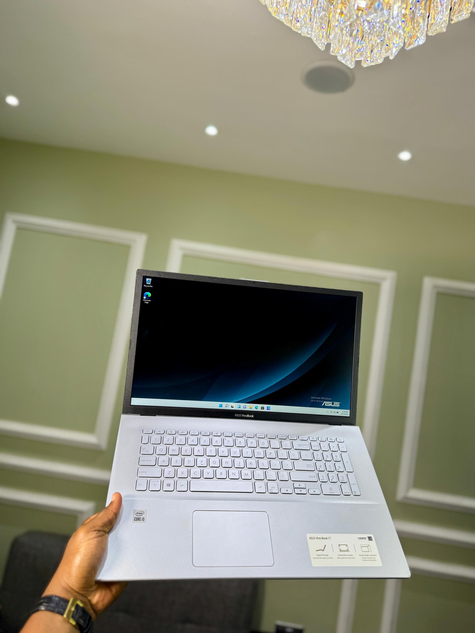ASUS VIVOBOOK